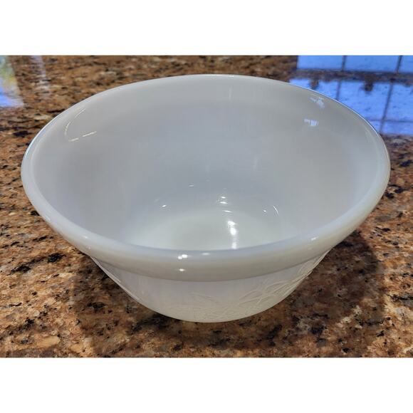 Federal Apple Blossom Small Nesting Mixing Bowl White Milk Glass - Picture 9 of 13